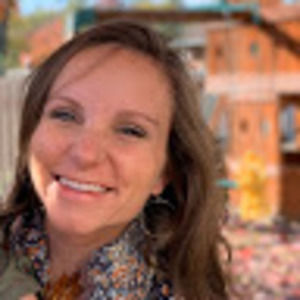 Meet your Posher, Abby